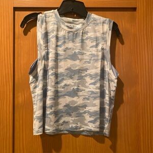 Salt Life Women’s Camo Gray/Blue Crop Muscle Shirt NWT S